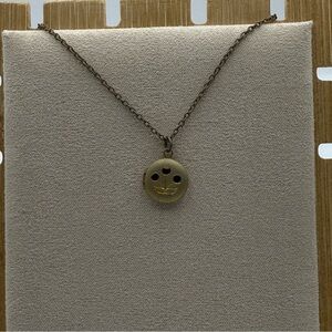 Unique Gold tone Pendant locket Necklace